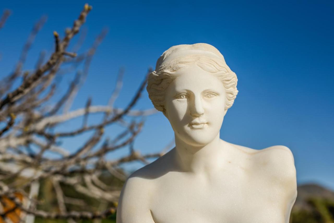 Lina And Babis' Home Αδάμας Εξωτερικό φωτογραφία